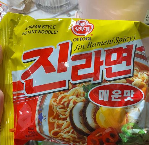 不倒翁麻辣牛肉面