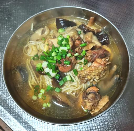 雀巢香菇炖鸡面